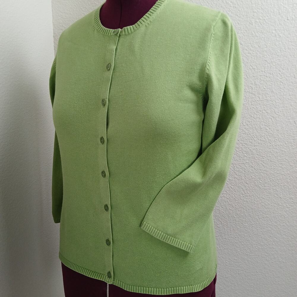 Spring Green Cardigan Sweater M / L no tags lightweight button front 3/4 sleeve